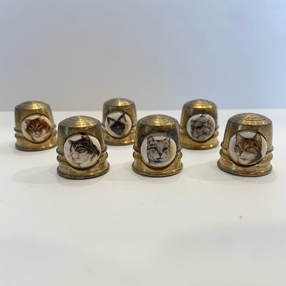 Vintage Brass Thimbles with Cat Portraits - Picture 1 of 9